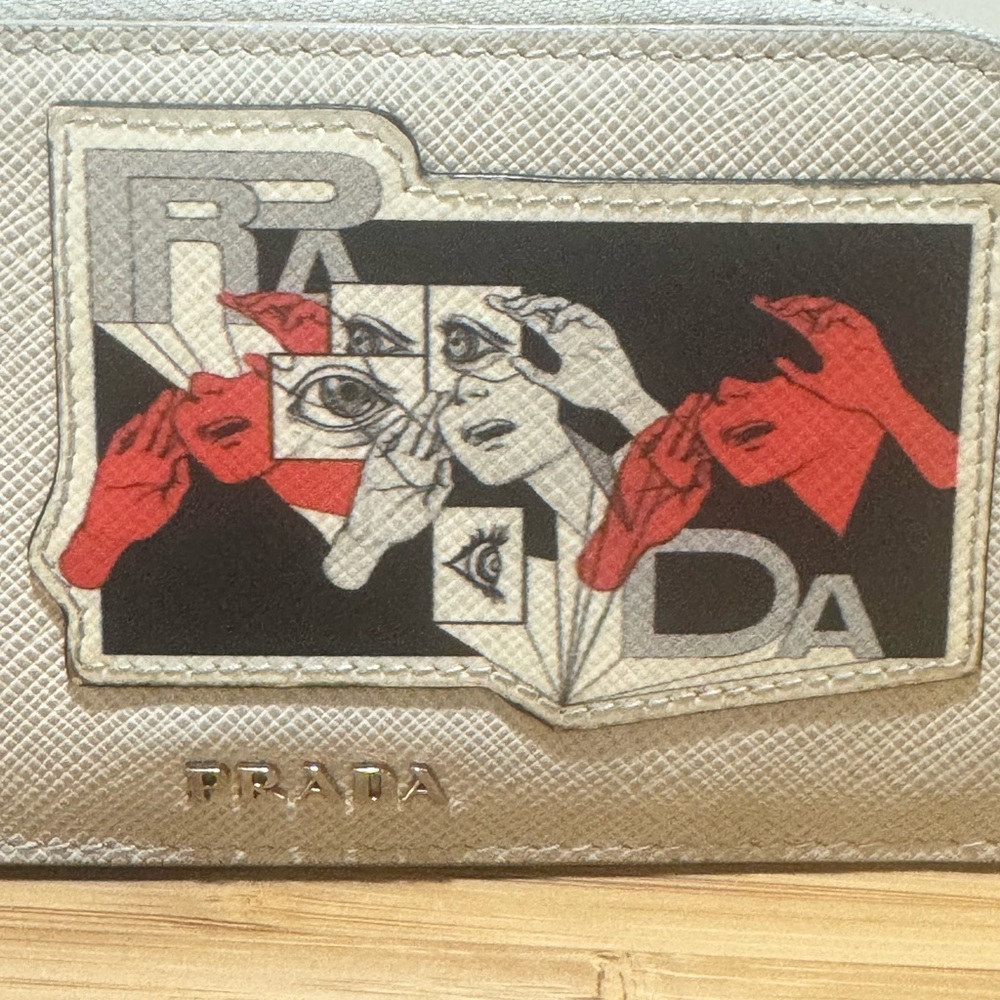 Prada Authentic Rare Limited Edition Comic Card Coin Case White Red Black